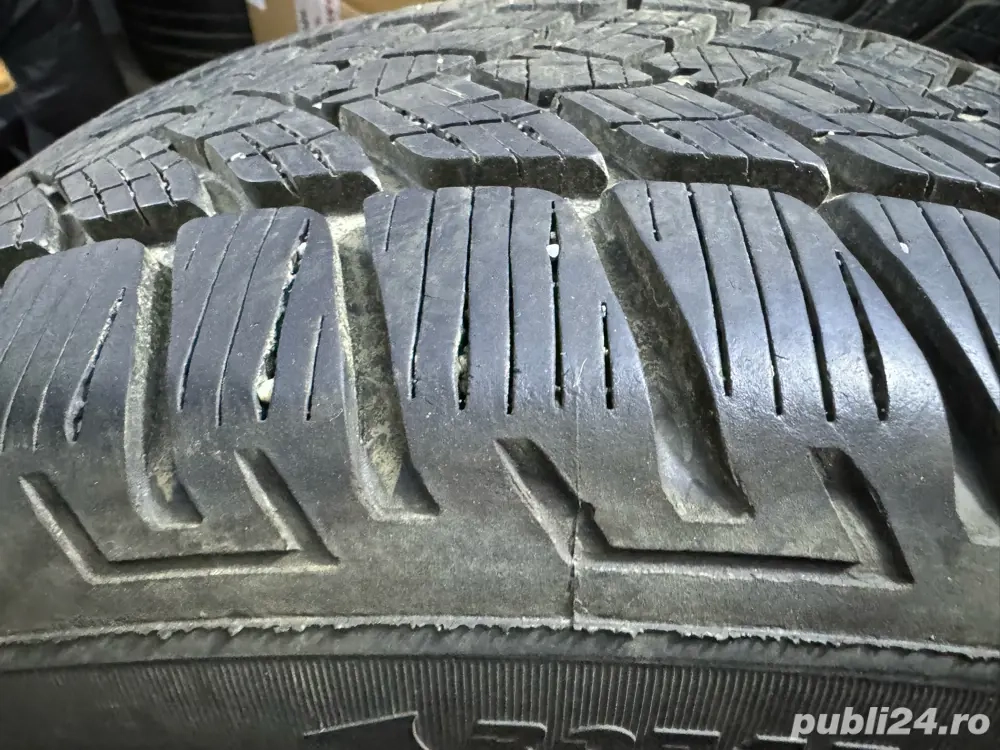 Cauciucuri iarna M+S Fulda 215/60R17 + jante de tabla