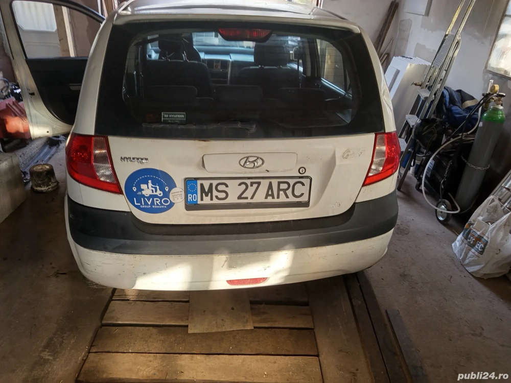 vand hiyndai getz 1.5 diesel 2006  pt piese de schimb sau intreaga