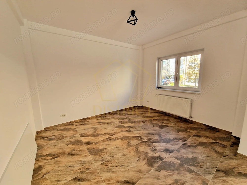 Spatiu Birouri 3 camere cladire noua I Complex Studentesc