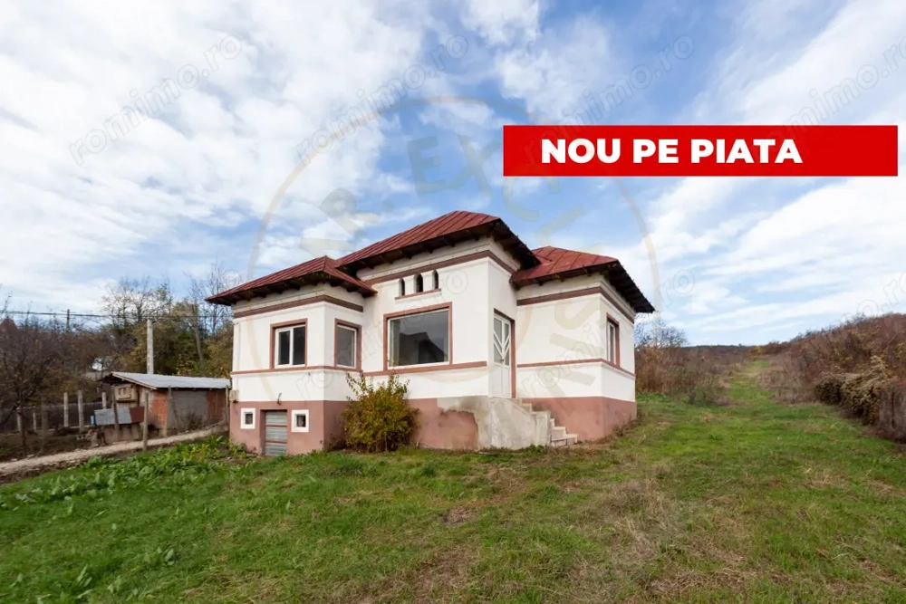 Casa la tara cu teren generos in zona Calinesti-Ciocanesti -Jud. Arges!