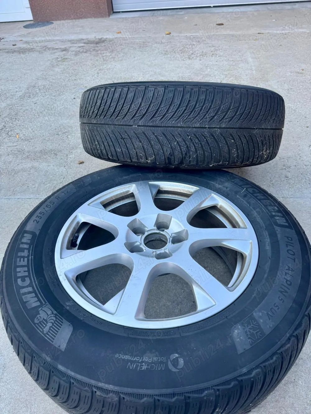 Roti complete Audi Q5 , R17 , anvelope iarna Michelin Pilot Alpin
