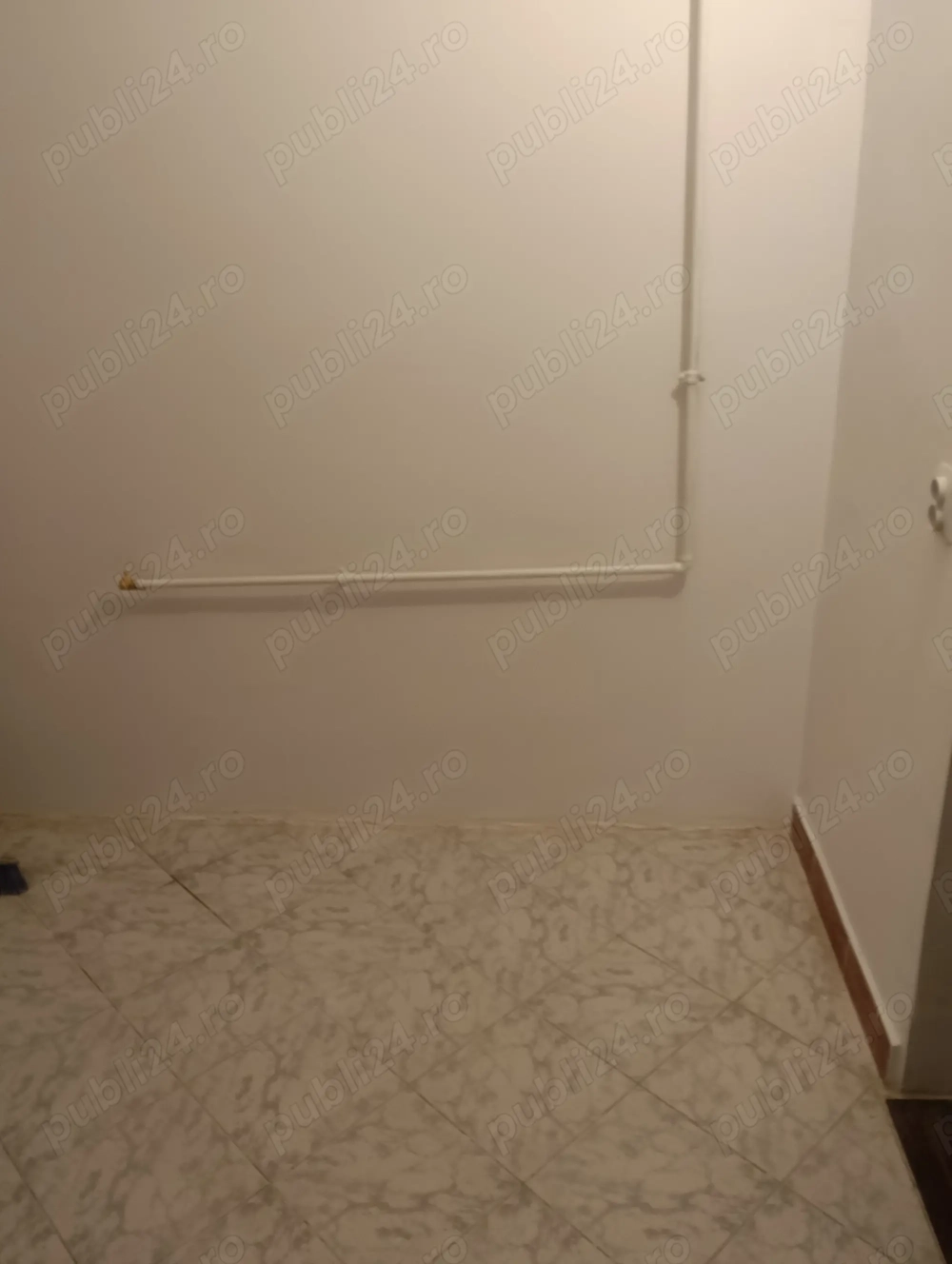 Apartament 3 camere in maratei preț 55 000 euro 
