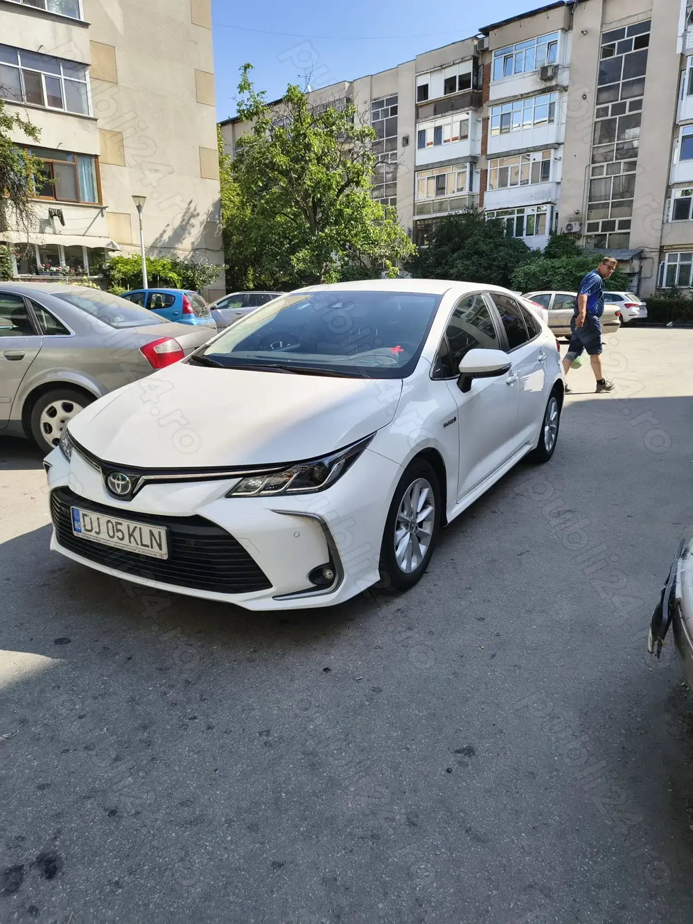 Toyota Corolla Full Hybrid in garanție
