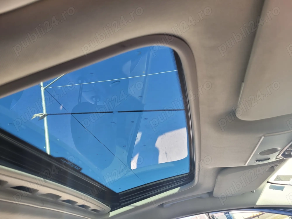 Vând Ford Mondeo Ghia