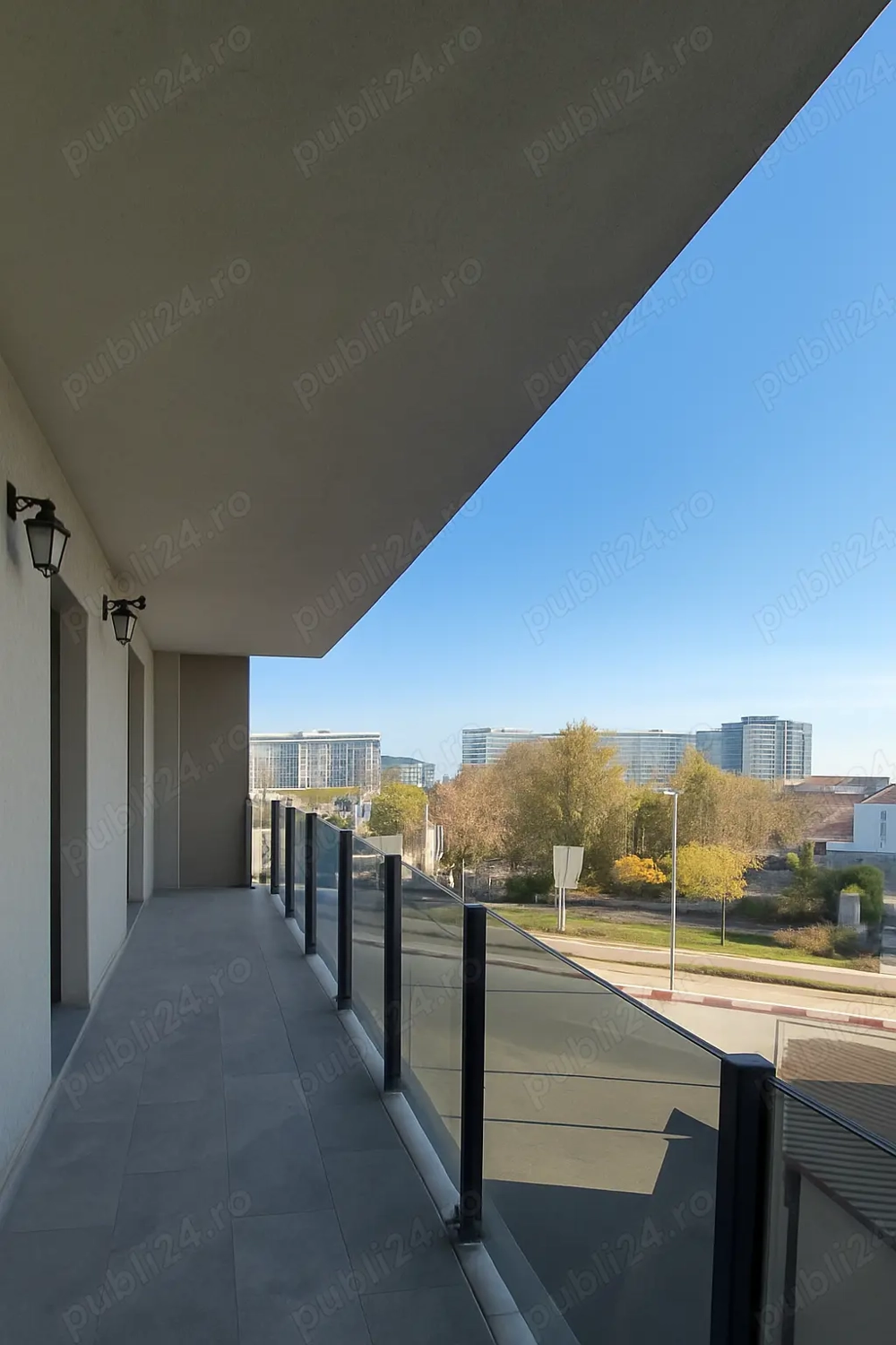 Mamaia Sat   2 camere, bloc nou, mobilat premium, aproape de plajă