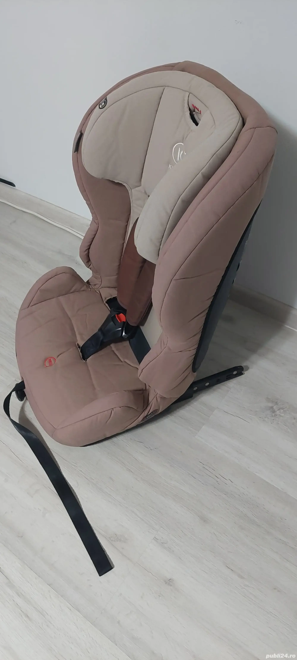 Scaun auto pentru copii 