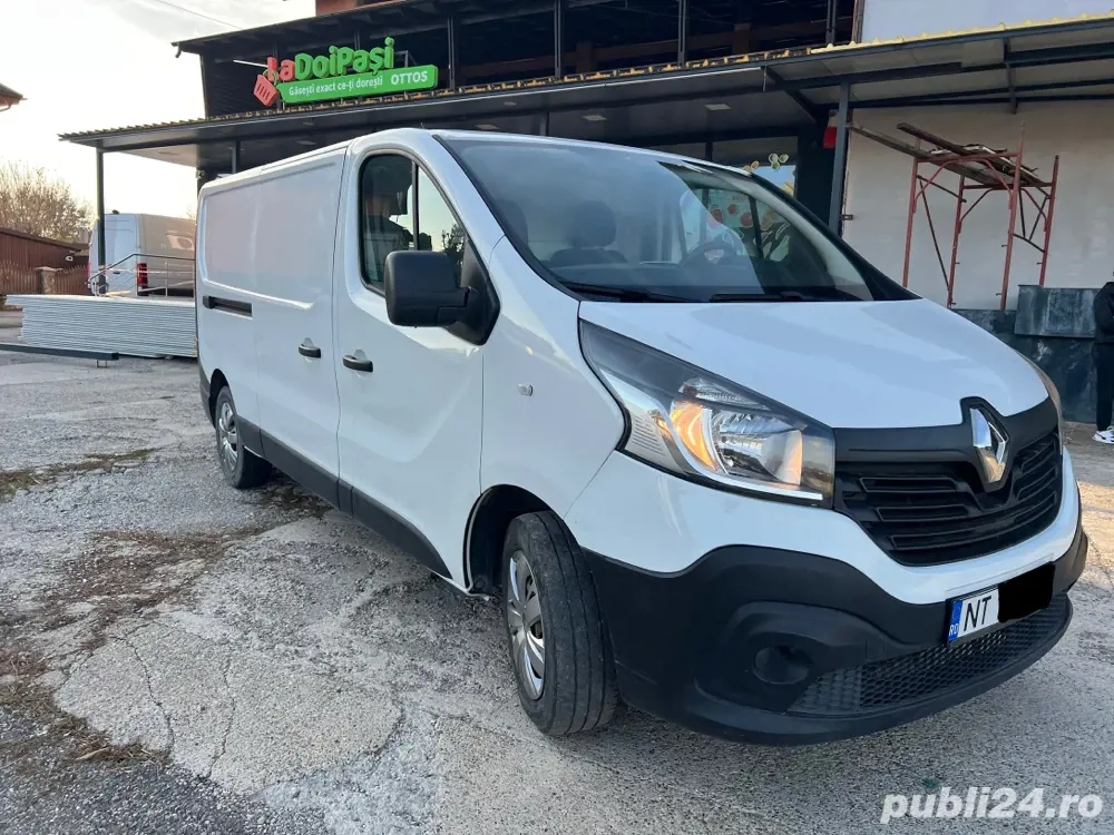 Renault Trafic 2017. Lung L2H1