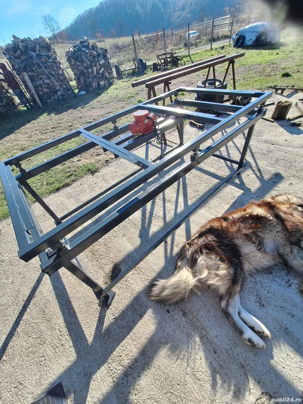 Masă vibrantă 2x1m pavaje , gard beton, cruci