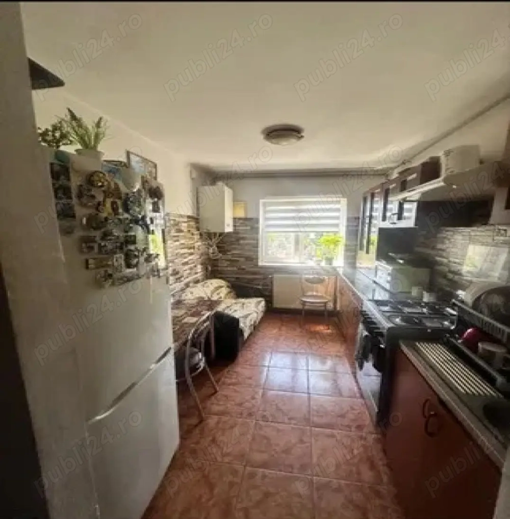 Apartament 2 camere Girocului semidecomandat amenajat centrala proprie