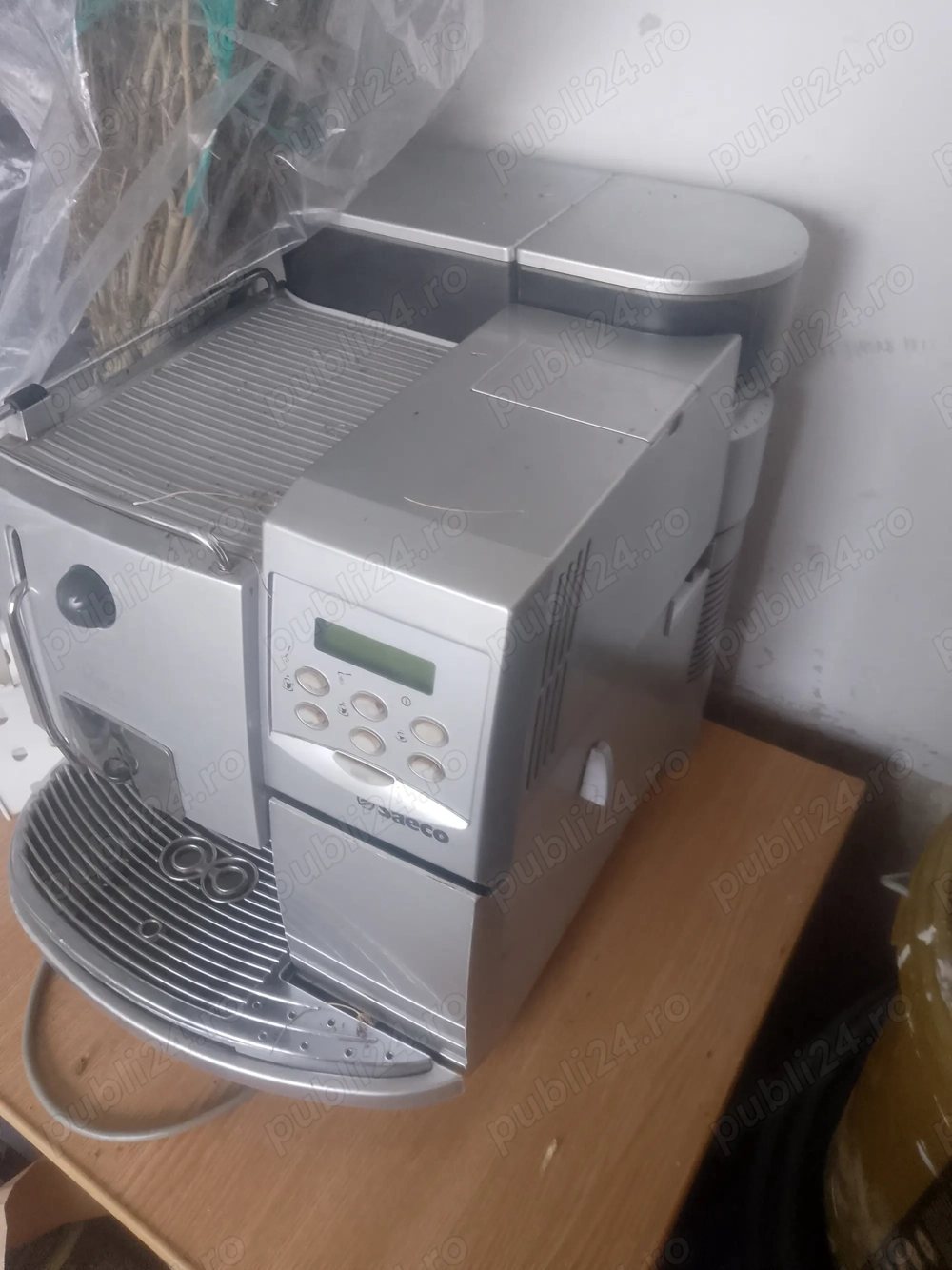 Vand Esspressor saeco royal 