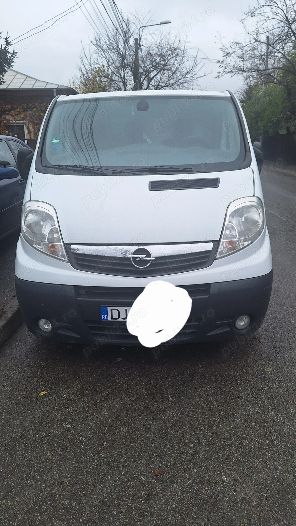 Caut firmă de curierat