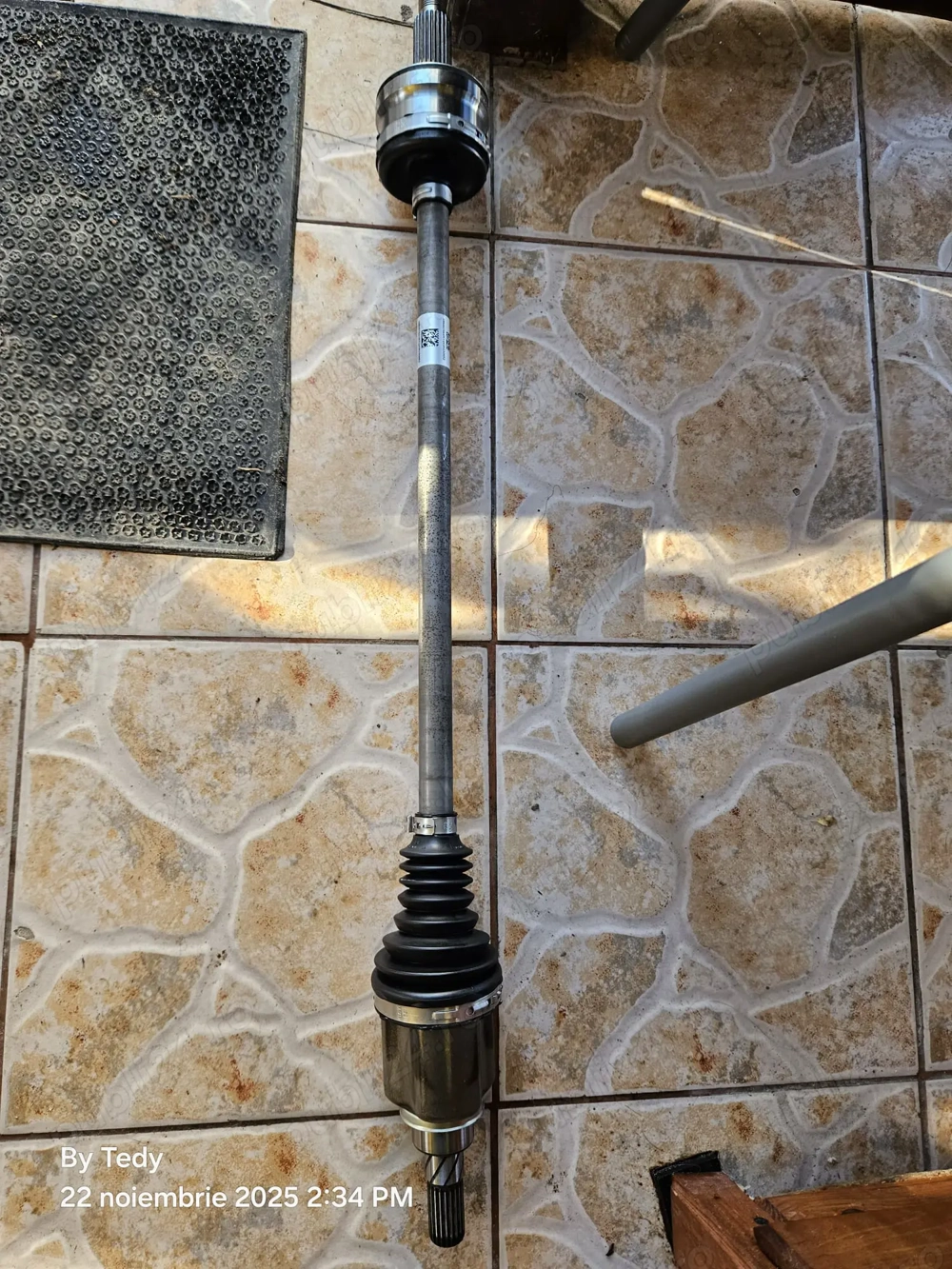 VAND PLANETARA NOUA -   Dacia Duster Planetară spate cod 396007844R