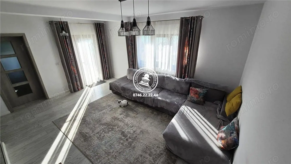 Vila  de vanzare  Breazu,