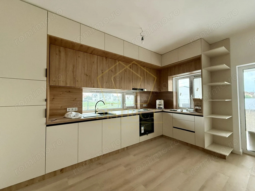 Duplex despartit prin camera tehnica 135 mp utili  |  Dumbravita