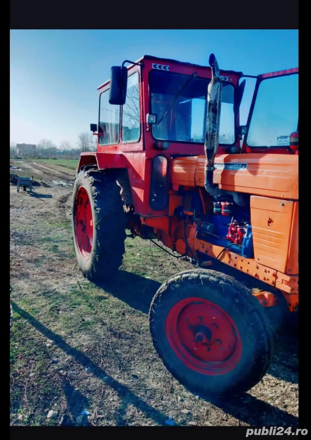 vand tractor cu dis si plug