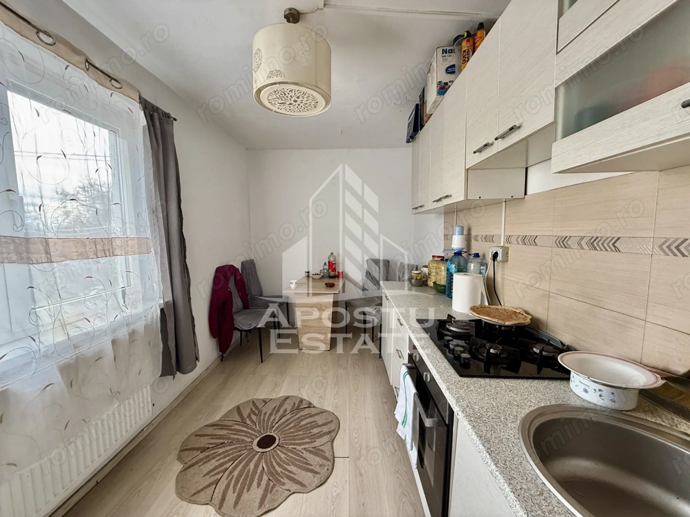 Apartament 2 camere de vanzare zona Lunei Timisoara