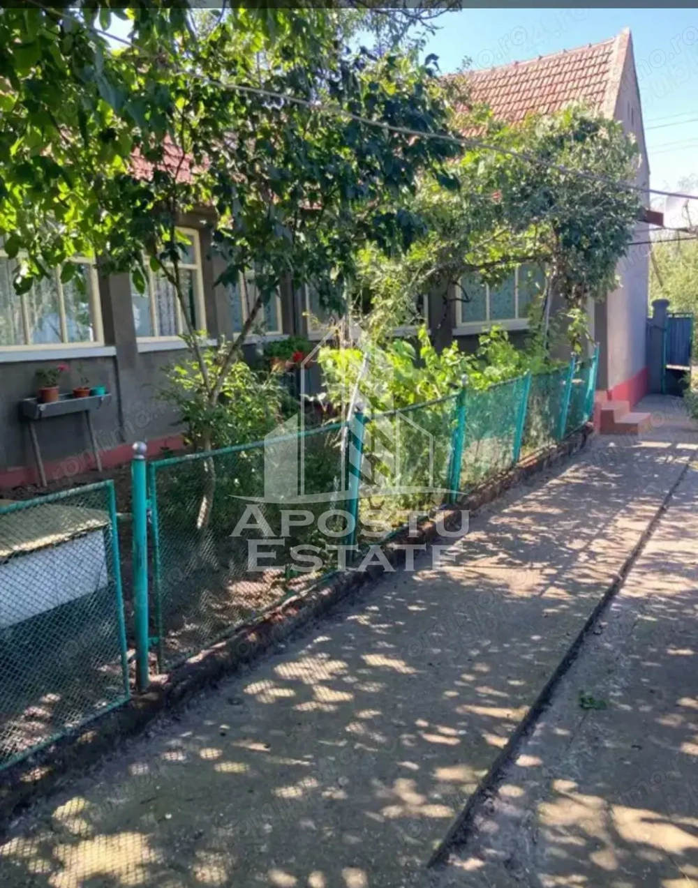 DE VANZARE casa solida LA 30 km de Timisoara