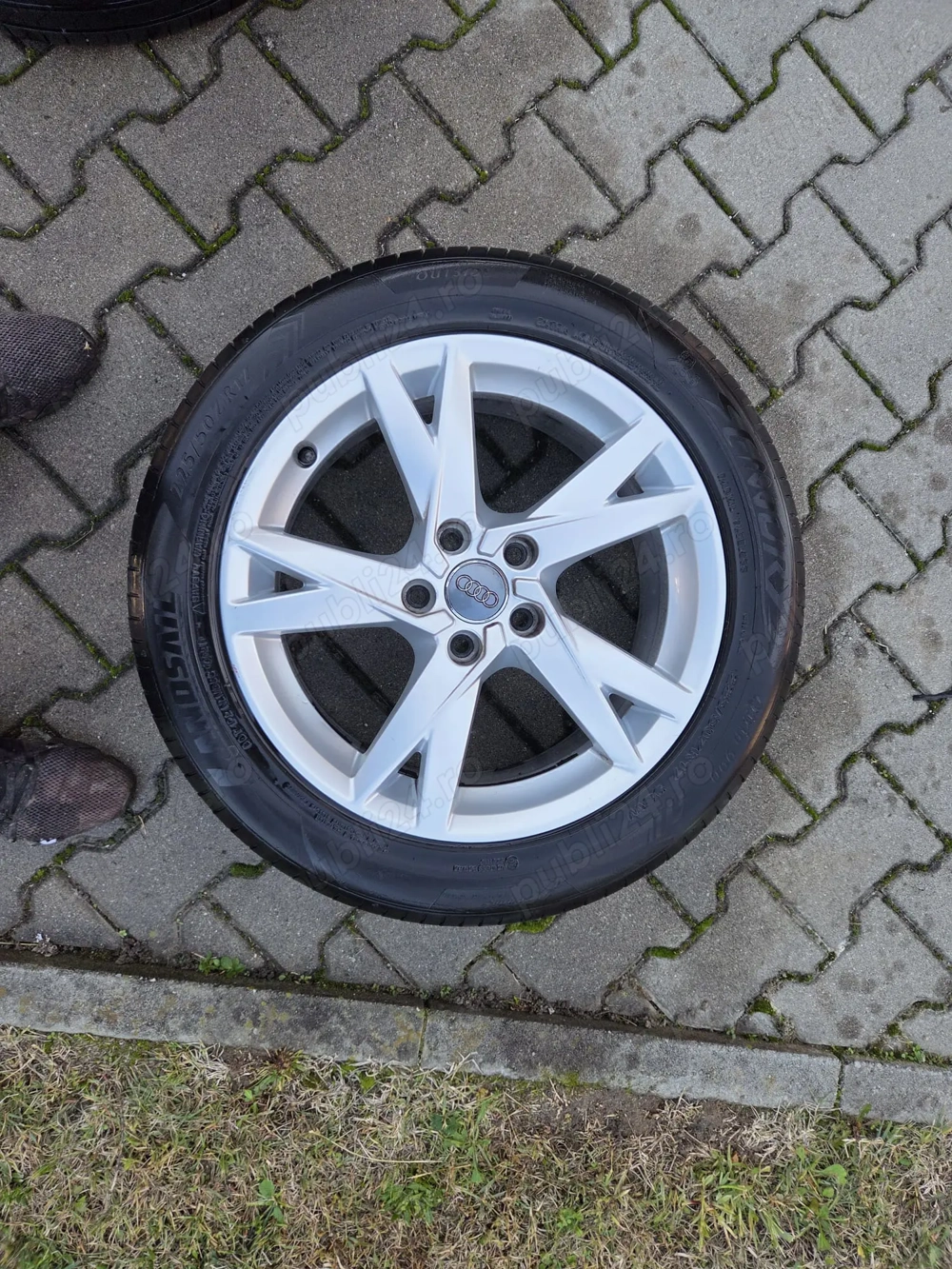 Jante Audi B9  R17 echipate cu anvelope vara 225  / 50 / R17