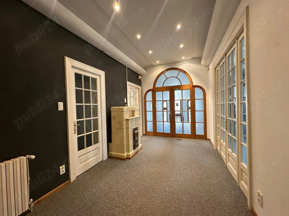 Unirii - Mitropolie vila D+P+1+M 500 mp utili