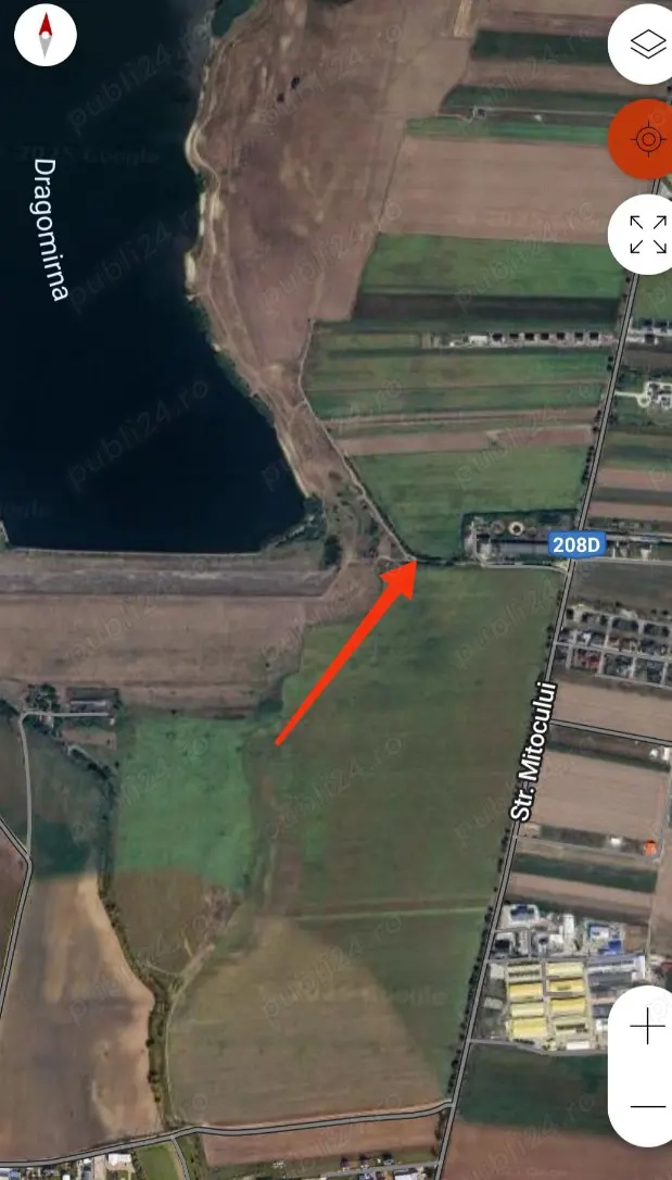 Vând 3 parcele teren intravilan la ieșirea din Suceava spre Mitoc 