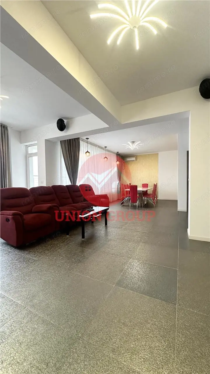 Apartament 4 Camere 135 MP,  cu Vedere Superba la Mare si la Lac, Zona Phoenicia