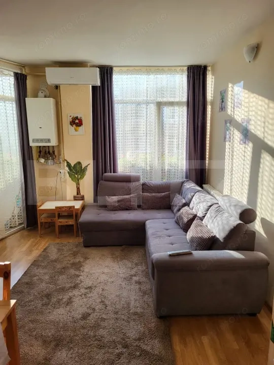 Apartament 2 camere, etaj 1/4, cu parcare inclusa, zona Tineretului