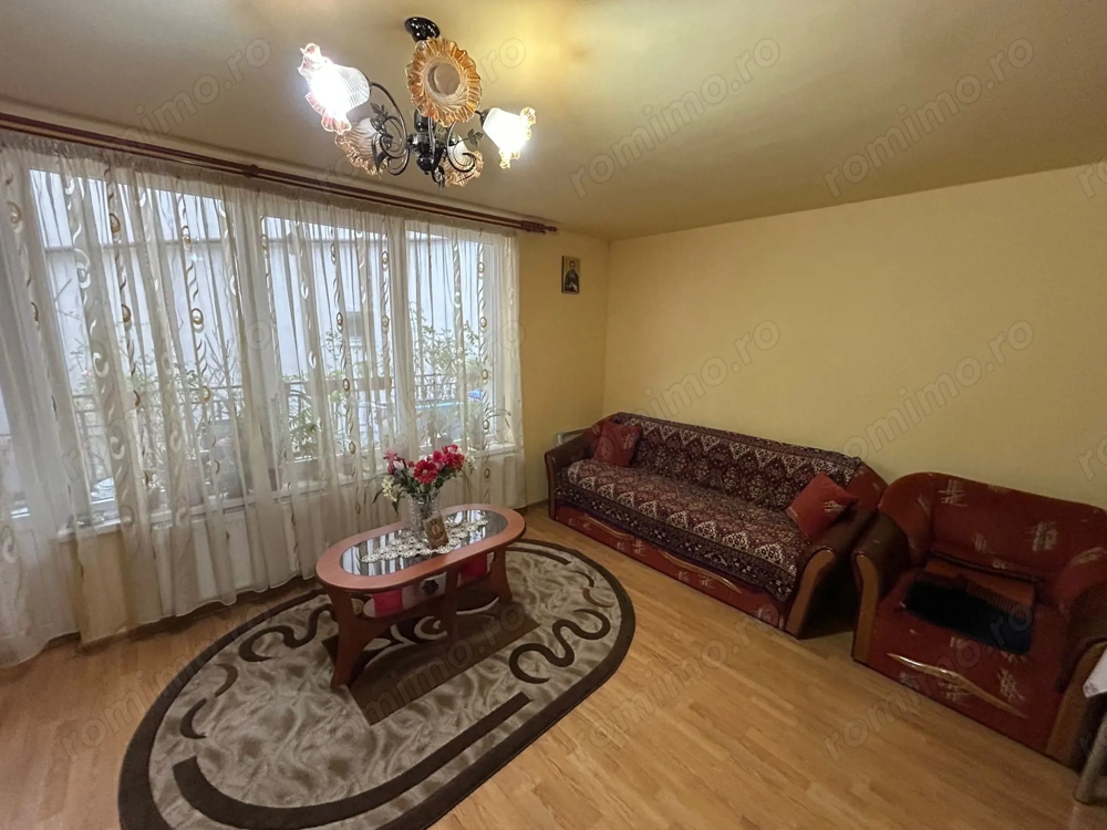 Casa tip duplex - zona Centru