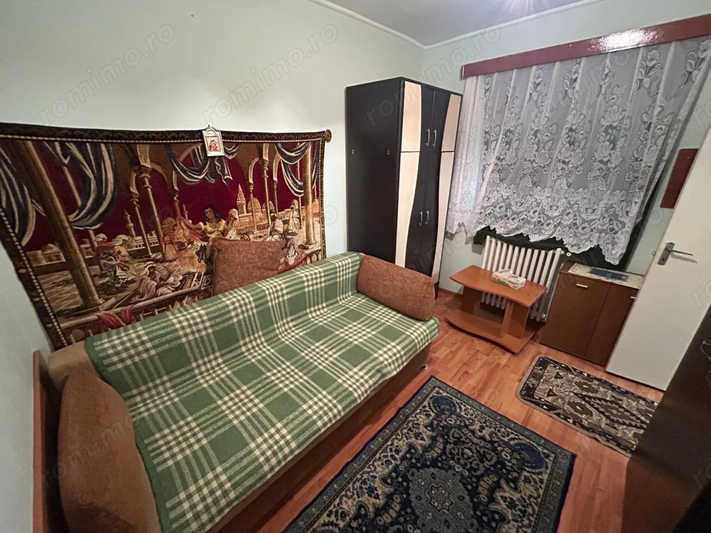 Apartament 2 camere, etaj 3 - Cugir