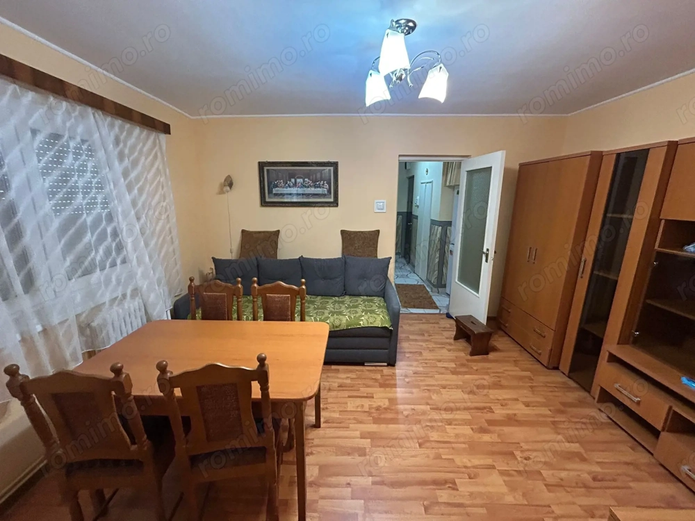 Apartament 2 camere, etaj 3 - Cugir