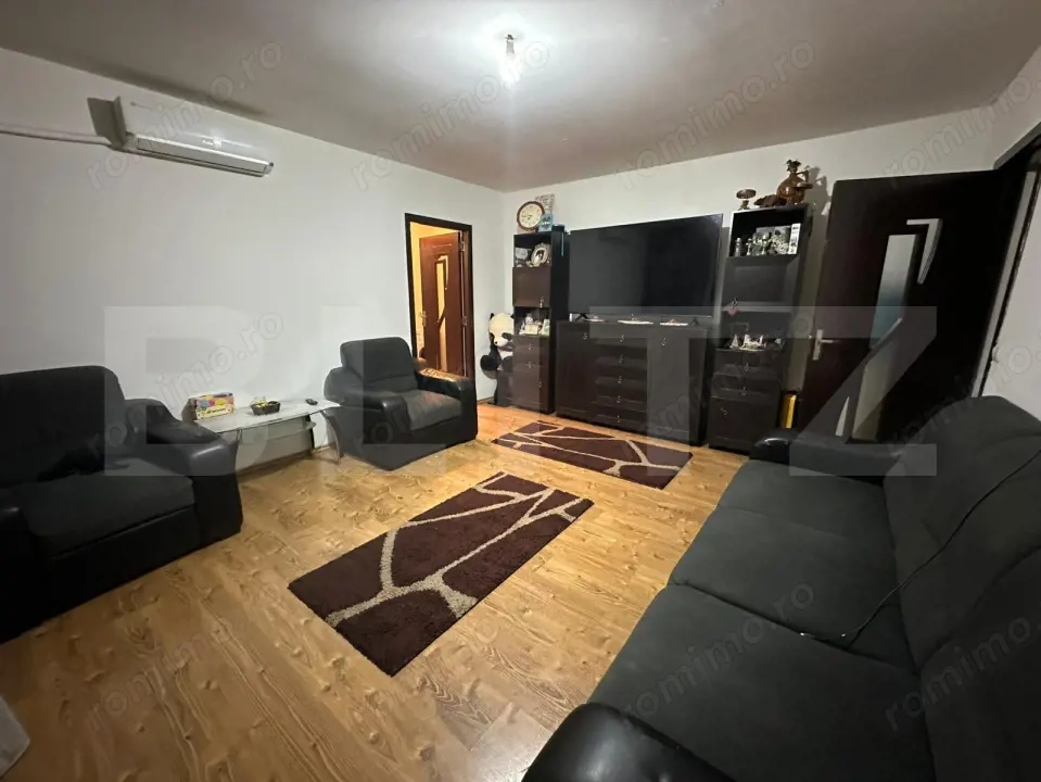 Apartament 3 camere, 64.27 mp, zona Parculet Rovine