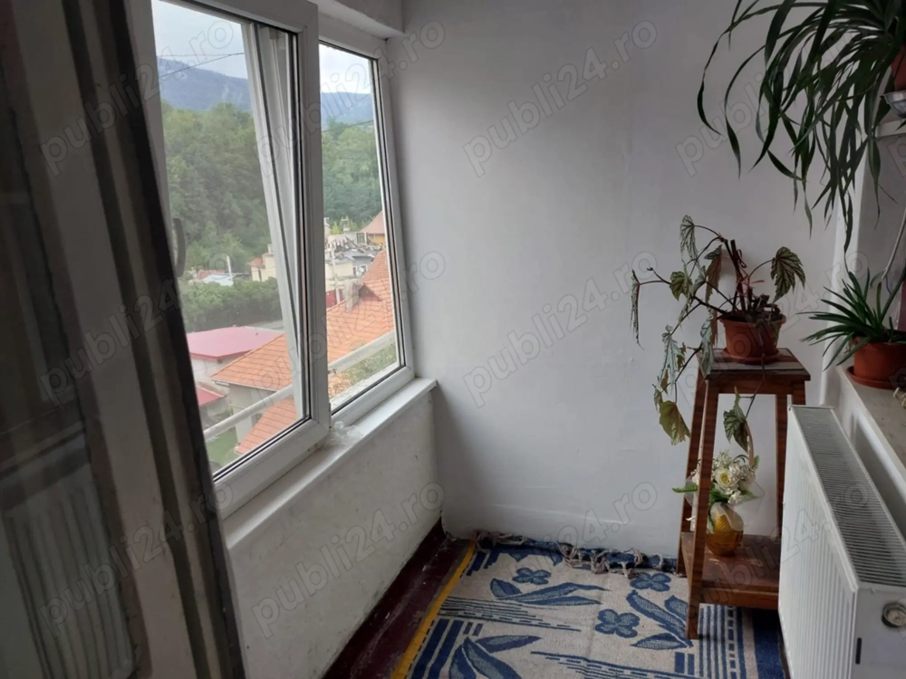 Vând garsonieră la un preț avantajos.