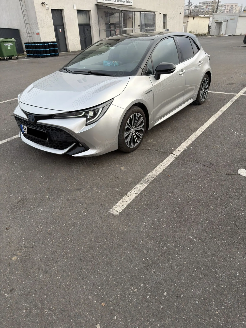 Toyota Corolla 2.0 hybrid - NU FAC SCHIMBURI
