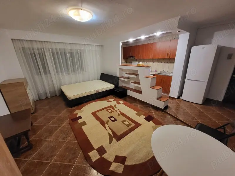 Garsoniera de inchiriat-Unirii-Nerva Traian-Octavian Goga-Mall Vitan