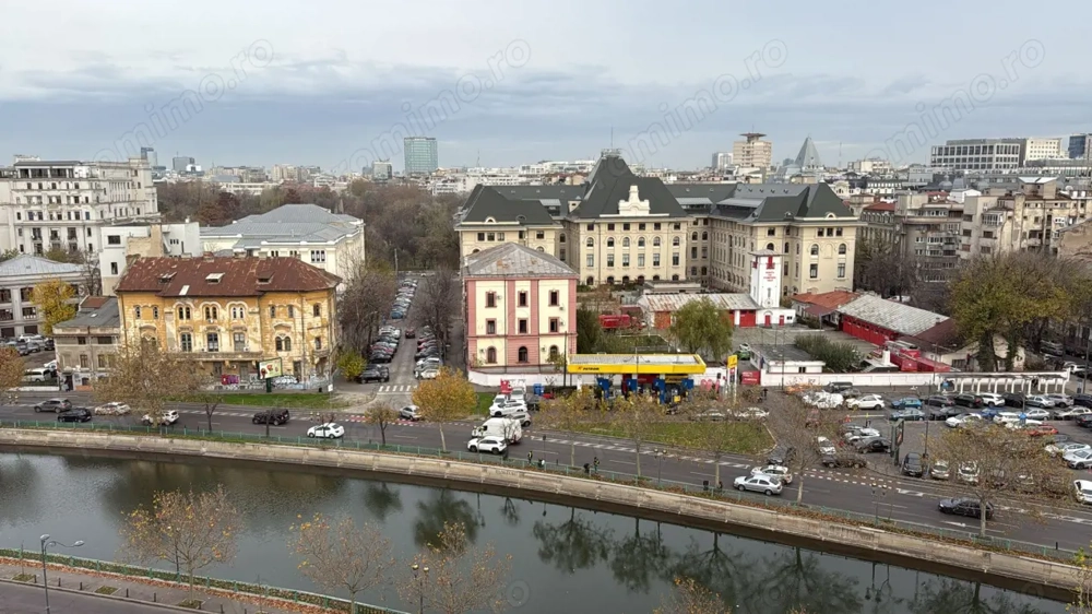 Apartament foarte spatios cu 2 Camere Bdul Libertatii-Parc Izvor