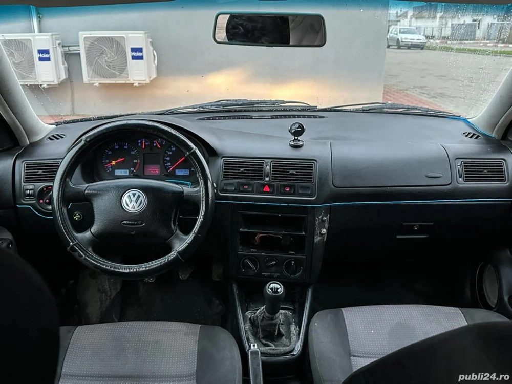 Vând-schimb golf4 an 2003 motor 1.4 benzina acte la zi masina arata fix ca in poze.