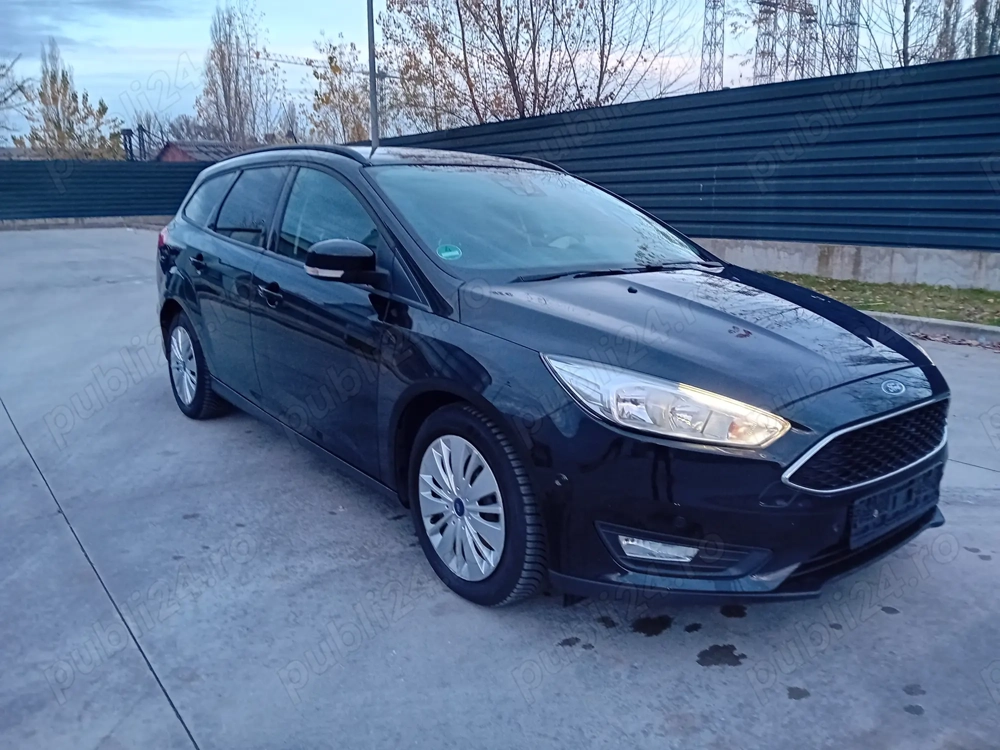 Ford Focus 1.0 Benzina - 125 Cp *** EURO 5 - Face-Lift - Model Titanium