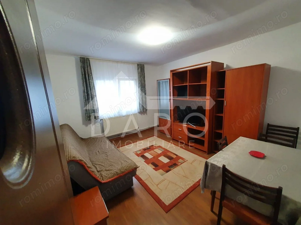 Vand garsoniera confort 1.