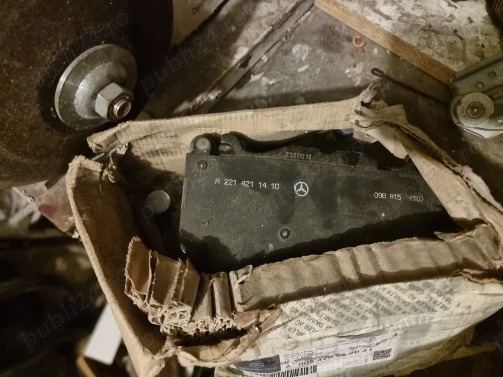 Plăcuțe frana mercedes origine,grila dacia logan