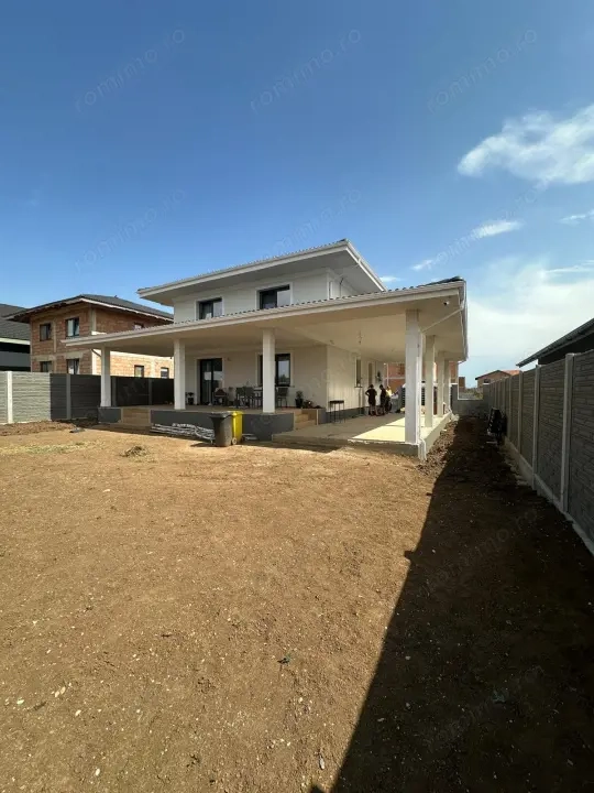 Casa individuala in Giarmata- 125mp -Strada asfaltata- Toate utilitatile 