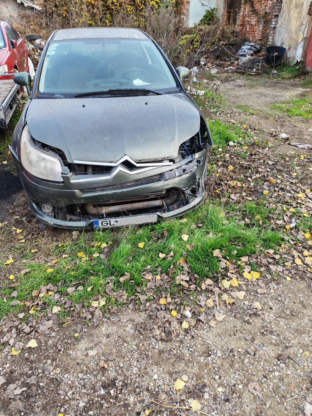 Vând  Citroen C4 1.6 HDI  109 cp sau piese 