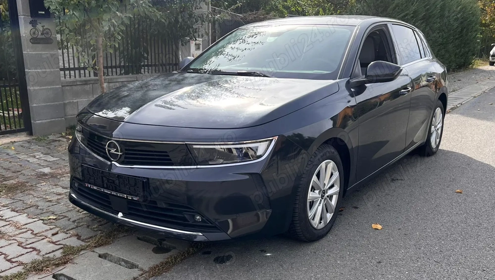 Opel Astra 1.2 benzina, 131 CP, 9816 km Business Comfort