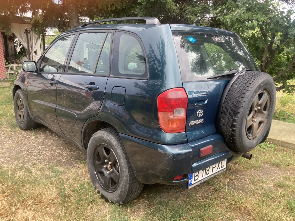 Vând Toyota rav4 