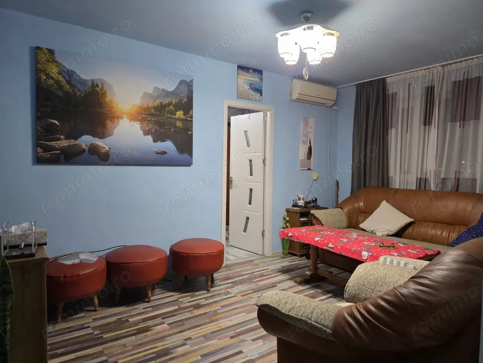 Apartament 3 camere, 52.86 mp, zona Sud 