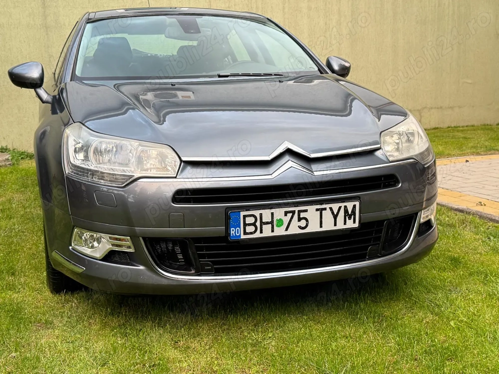 Vand Citroen C5 1,6HD din 2010 in stare f buna