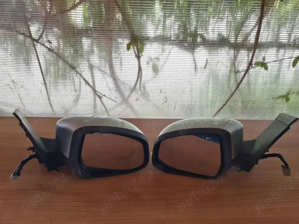 Oglinzi Ford Focus 3 2010