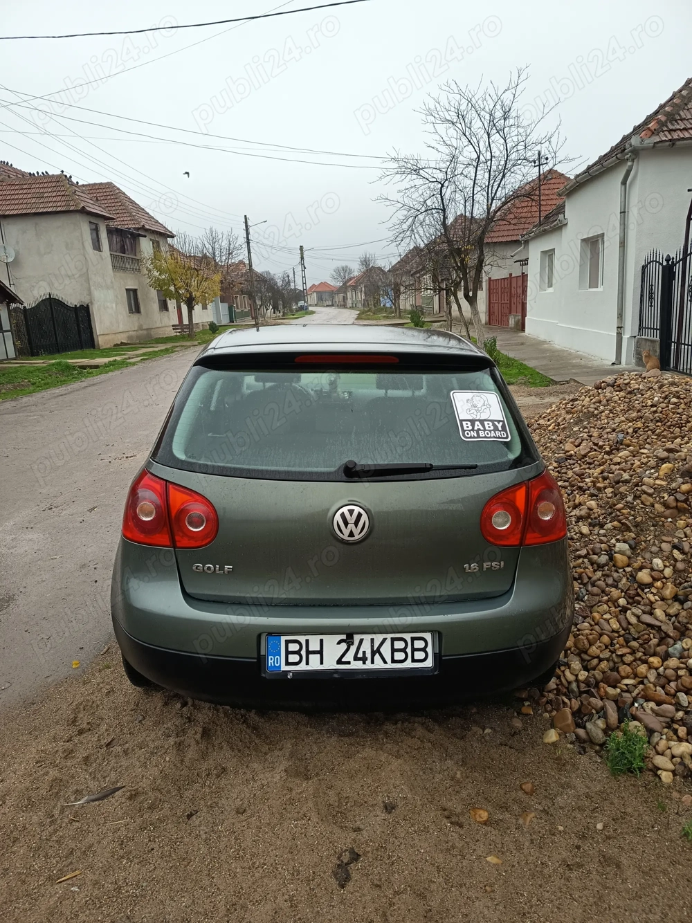 Vând golf 5  mai multe detalii in privat 