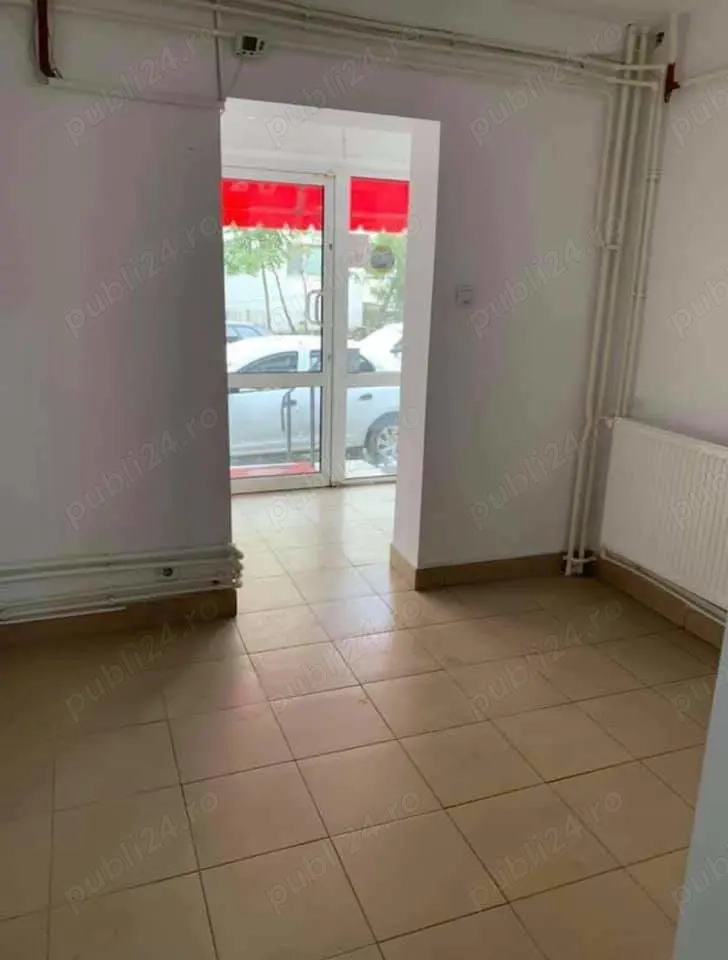 Vanzare aprtament cu 4 camere- IC Frimu -93,4 mp-spatiu comercial , cu potential rezidential