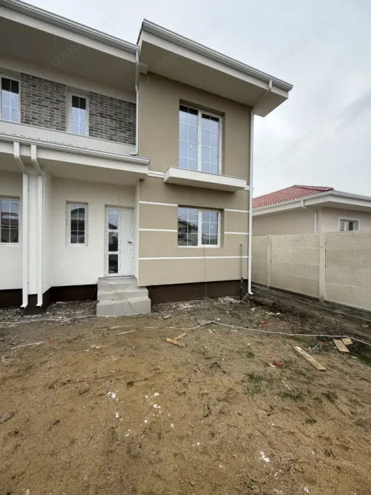 Duplex modern 4 camere, 95mp utili, 313 teren in Mosnita Veche