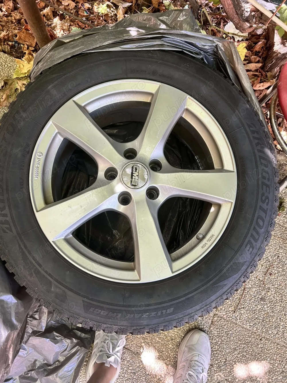 Roti de iarna complete pt VW Tiguan, Jante CMS 17", Bridgestone 2019