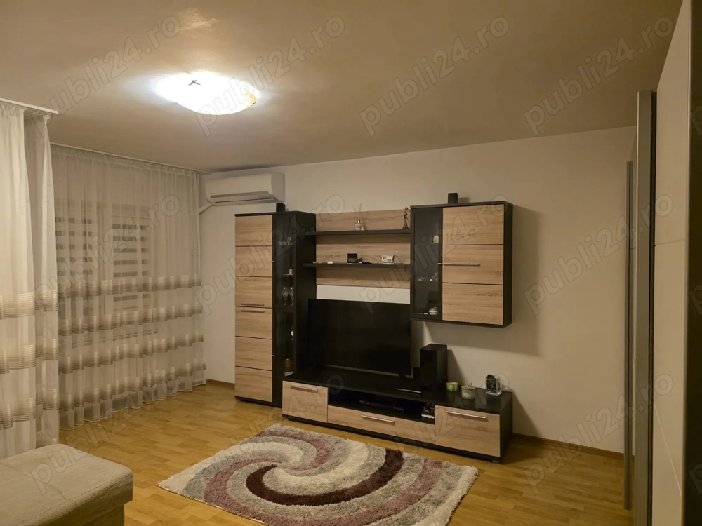 De închiriat în regim hotelier apartament decomandat 2camere,cartiere George Enescu!Zona liniștită